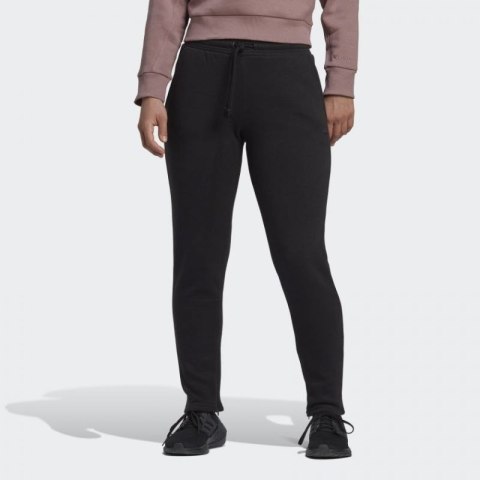 Spodnie adidas All Szn Fleece Tapered Pants W HI0024