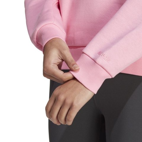 Bluza adidas All Szn Fleece Graphic W IC8716 Bluza adidas All Szn Fleece Graphic W IC8716