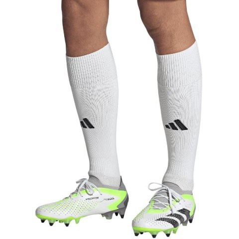 Buty piłkarskie adidas Predator Accuracy.1 Low SG M IF2292 Buty piłkarskie adidas Predator Accuracy.1 Low SG M IF2292