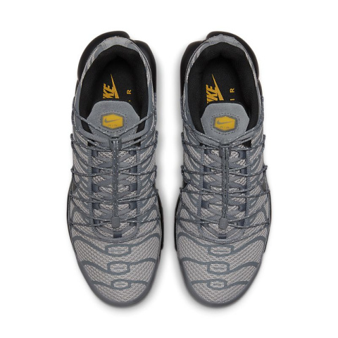 Buty sportowe Nike Air Max Plus Utility “Wolf Grey/Black” FD0670-002 Buty sportowe Nike Air Max Plus Utility “Wolf Grey/Black” FD0670-002