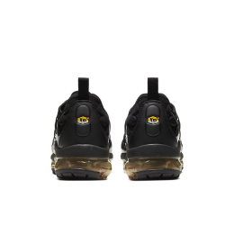 Buty sportowe Nike Air VaporMax Plus “Black/Metallic Gold”  CW7299-001