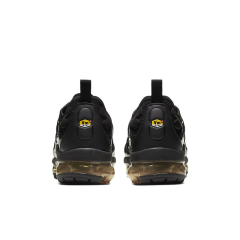 Buty sportowe Nike Air VaporMax Plus “Black/Metallic Gold” CW7299-001 Buty sportowe Nike Air VaporMax Plus “Black/Metallic Gold” CW7299-001