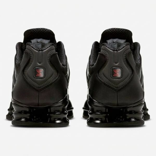 LYw0aAgOTvc-Tq3kpZ2kf_qfBoNh1j.jpg