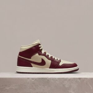 Air Jordan 1 Mid SE, drop bordo beż, split colorway, skóra, męskie sneakersy, must have DR0501-200