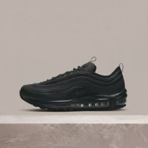 Nike Air Max 97 Triple Black, totalna czerń, unisex, skóra plus tekstyl, must have do kolekcji DH8016-002