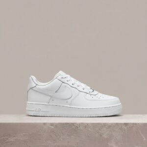 Air Force 1 Low 07 White, Nike, skóra, biała kolorystyka, kultowa sylwetka, must have, unisex, 315122-111