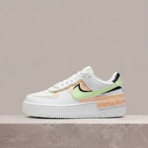 Nike AF1 Shadow Summit White, biało-zielona kolorystyka, dad-shoe sylwetka, drop damski, CI0919-107