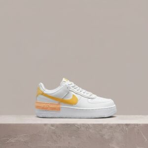 Air Force 1 Low Shadow od Nike, szaro żółta kolorówka, kultowa sylwetka, sneakersy unisex, CQ9503-001