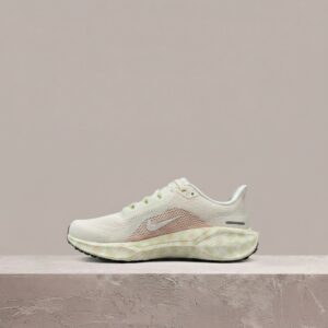 Pegasus 41 damki, kremowo różowy colorway, siatka plus tekstyl, czysta sylwetka, Nike Air Zoom, HM5539-133