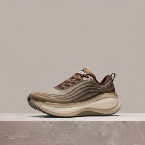 Nike Vomero Plus QS, unisex, Off Noir Pecan Phantom Natural, ZoomX Air Zoom ReactX, drop 2025, IO4482-001