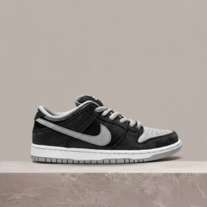 Nike SB Dunk Low J-Pack Shadow, drop 2020, czarno-szara kolorówka inspirowana Air Jordan 1 Shadow, unisex, BQ6817-007