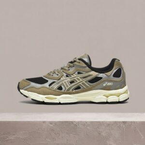 Sylwetka GEL-NYC od ASICS, Black Greige, unisex, zamsz i siatka, srebrne detale, must have, 1203A383-005