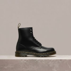 Dr. Martens 1460 Smooth Black, czarna skóra, glany unisex, kultowa sylwetka, must have 11822006