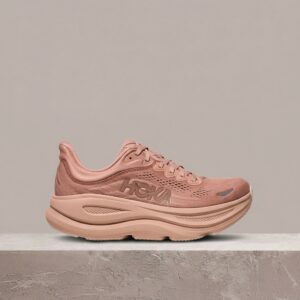 Hoka Bondi 9, Sienna Rose Gold, damska sylwetka, tekstyl plus syntetyk, róż i beż, must have na sezon 1162012-SNNR