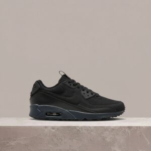 Nike Air Max 90 Terrascape, kolorystyka Black Anthracite, czarna sylwetka, tekstyl, eko skóra, guma, unisex, DQ3987-002