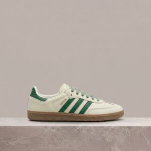 Adidas Samba OG Off White Court Green, damska sylwetka, biało-zielone, skóra, klasyczny drop JI3906