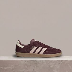 Adidas Samba OG damskie, drop Sand Strata Maroon, pony hair, zamsz, bordowo-różowa kolorystyka, JP5330