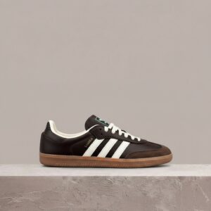 Adidas Samba OG, Dark Brown Gum, unisex, kultowa sylwetka, skóra plus zamsz, ząbkowane paski, drop JR0891