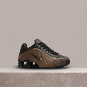 Nike Shox R4, Off Noir Ironstone, unisex, retro sylwetka, słupki Shox w pięcie, czarno-brązowy drop, AR3565-007