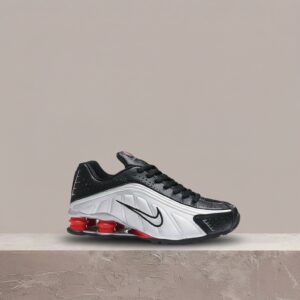 Nike Shox R4, męska para, czarno-srebrny colorway, widoczny Shox w pięcie, AR3565-011