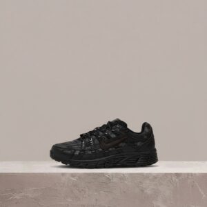 Nike P-6000 Black Burgundy Crush, damski sneaker, czarny z bordo, siatka plus tkanina, piankowa podeszwa, HQ4054-001
