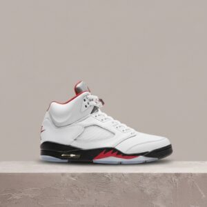 Air Jordan 5 Fire Red Silver Tongue 2020, drop retro, shark tooth midsole, lodowa podeszwa, biało-czerwone sneakersy męskie DA1911-102