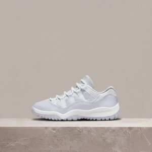 Air Jordan 11 Low Pure Violet, damskie, retro sylwetka z 1995, fiolet i biel, drop 2022 AH7860-101