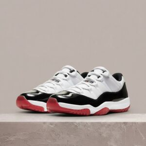 Jordan 11 Low Concord Bred, kultowa sylwetka, biel czerń, drop 2020, sneakersy unisex, AV2187-160