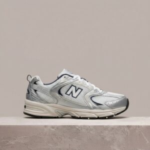 New Balance 530 Steel Grey, chunky sylwetka z 1992, mesh plus skóra, srebrno białe zestawienie, kolekcjonerski drop, MR530KA