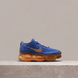 Air Max Scorpion Flyknit SE, sylwetka Nike, niebiesko-pomarańczowa kolorystyka, męskie sneakersy DX4768-400