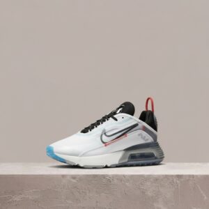Nike Air Max 2090 Pure Platinum, sylwetka Air Max 90 przetworzona, biel i czerń, unisex, drop 2020, CT7695-100