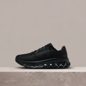 ON Cloudtilt Eclipse Black, unisex sneakersy, czarna kolorystyka, tekstyl i syntetyk, uliczna sylwetka, must have do kolekcji 3ME10100264