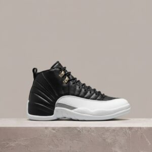 Air Jordan 12 Retro Playoffs, męska sylwetka, skóra, biało-czarna kolorystyka, klasyk do kolekcji, CT8013-006