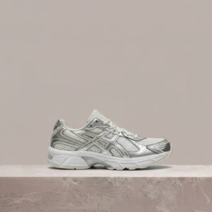 ASICS GEL-1130 beż srebro, sylwetka unisex, siatka plus syntetyk, must have do kolekcji, 1202A164-107