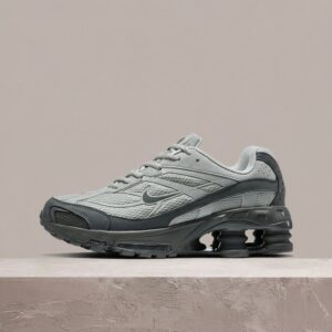 Shox Ride 2 Nike, szary wielokolor, siatka plus syntetyk, Shox pięta, Max Air przód, męska sylwetka lifestyle IR0047-001