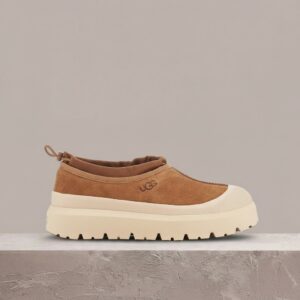 UGG Tasman Weather Hybrid, Chestnut Whitecap, damskie kapcie, zamsz, guma, hybrydowa konstrukcja, drop 2023 1144096-CWTC