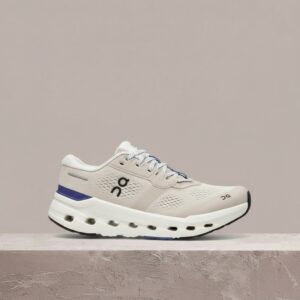 On Cloudrunner 3 Pearl Sailor, sneakersy unisex, siatka, zamsz, CloudTec, Helion, beż/biel, drop 3WG10054686