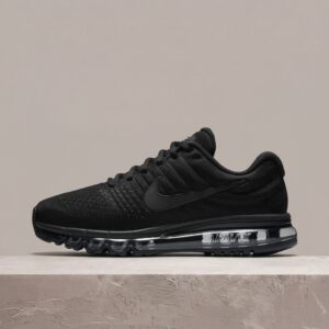 Nike Air Max 2017 Triple Black, drop 2017, czarna sylwetka, Flymesh, Max Air pełna długość, unisex 849559-004