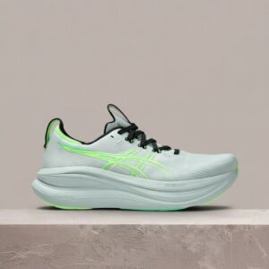 ASICS GEL-Nimbus 28 Extra Wide, szaro-zielona kolorystyka, szeroka sylwetka, unisex, siatka plus syntetyk 1011C145-400