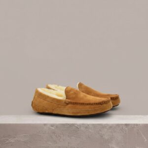 UGG Ascot Slipper Chestnut, kapcie unisex, zamsz, wełna UGGpure, drop 2021, 1101110-CHE