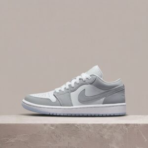 Air Jordan 1 Low Wolf Grey, unisex, biało szara kolorystyka, skóra, nubuk, guma, drop DC0774-105