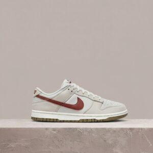 Nike Dunk Low SE 85, Double Swoosh, sail orange colorway, unisex, zamsz i skóra, retro vintage branding, drop 2022, DO9457-100
