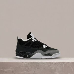 Air Jordan 4 Fear, unisex, czarno-szary colorway, zamsz, widoczna poduszka Air, drop 2024, FQ8138-002