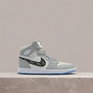 Air Jordan 1 High Dior, limitowany drop, wolf grey sail white, monogram na Swooshu, unisex, CN8607-002