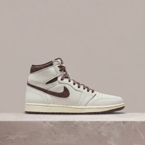 Air Jordan 1 High OG A Ma Maniére, Sail Burgundy, skóra, zamsz, wysoka sylwetka, unisex, drop 2021, DO7097-100
